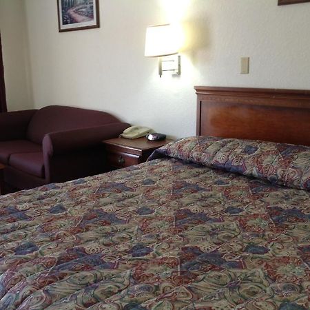 Budget Host Hempstead Inn Brookhollow/Energy Corridor Houston Eksteriør bilde